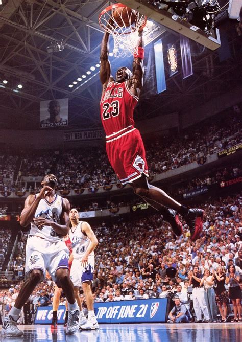 Dunking Michael Jordan 4k