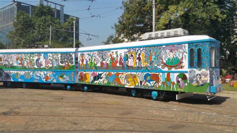 Kolkata Introduces Countrys First Art Gallery On Tram News Sense