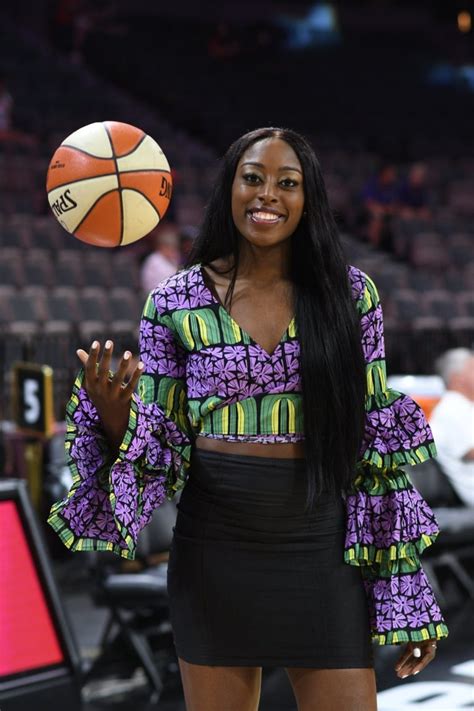 Chiney Ogwumike Visits Avi Cenna International Queens College In Nigeria Beyond The W