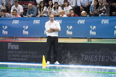 Sokkoló a hír, hogy ezt múlt időben kell írni. Vári Attila: Mindig itt leszel a szívünkben! Isten Veled ...