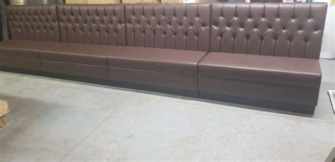 At instyle seating we make bespoke banquette seating for restaurants, bars, cafes and nightclubs. CUSTOM MADE RESTAURANT BOOTHS AND BANQUETTES T.O in 2020 ...
