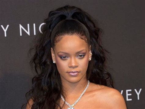 man charged with stalking rihanna after allegedly breaking into her la home express and star