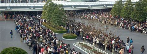 When To Visit Tokyo Disney Resort Tips To Avoid Queues
