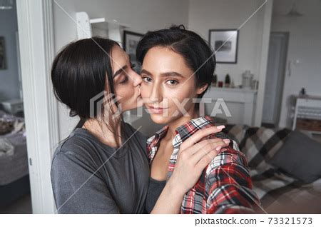 Amateur Teen Lesbian Pics