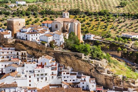 Maybe you would like to learn more about one of these? Ayuntamiento de Setenil de las Bodegas, Cádiz