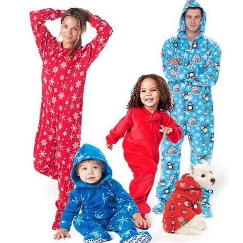 Take A Look At The The Night Before Christmas Pajamas Event On Zulily Today The Night Before