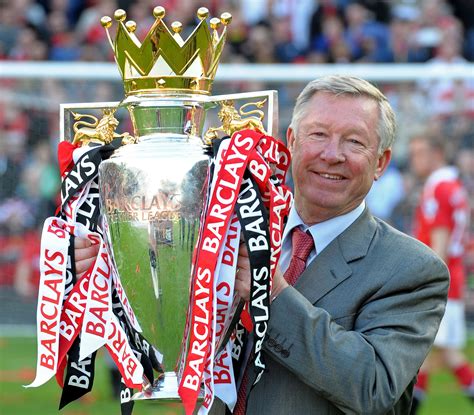 A manager, motivator, father figure and friend. Sir Alex Ferguson retires after 26 years - News in Images ...