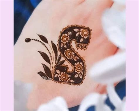 Stylish S Letter Mehndi Designs You Will Love 2023 With Images Fabbon