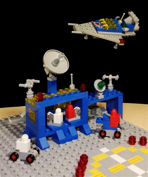 Relive Your First Lego Memories With Micro Scale Classic Space The