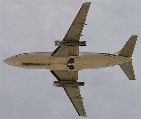 Fileboeing 737 200 Planform View Wikimedia Commons