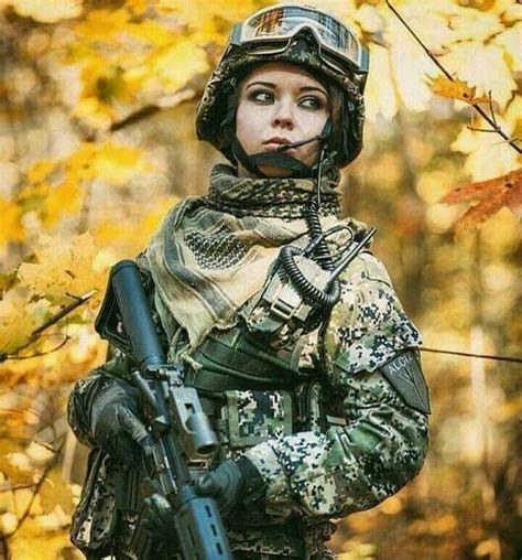 Military Women 💙💚💛💗💟💖💜 Military Looks Military Women Military Art
