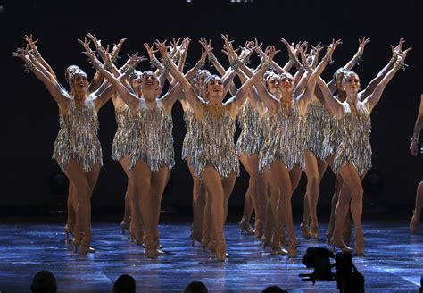 Dancer Born With One Hand Makes Radio City Rockettes History Honolulu