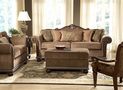 Our knowledgeable design consultants can work with you do get the look you want and will help you as much or as little as you need. Tips in Choosing Living Room Furniture Set