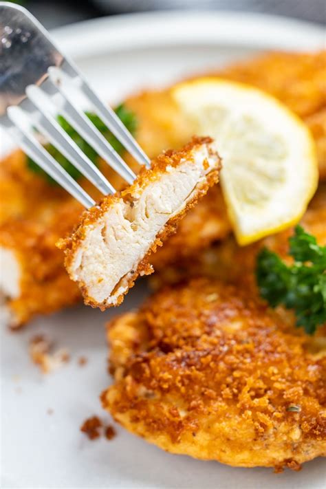 Perfectly Crispy Chicken Cutlets The Stay At Home Chef