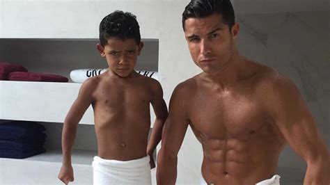 Cristiano Ronaldo Will Dass Sein Sohn Cristiano Junior Auch Fußballer Wird