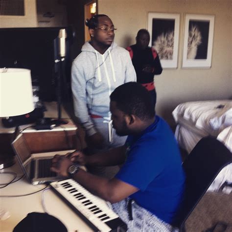 Изучайте релизы dr franz на discogs. Davido and Dr Frabz Reunite In The Studio | 36NG