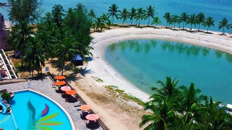 Corus paradise resort offers a wide variety of food during breakfast. Corus Paradise Resort Port Dickson, Port Dickson, Malaysia ...