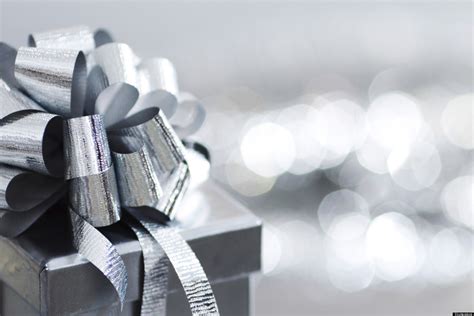 We've scoured the internet for the best gift ideas and only included the ones that cost less than $60 but looked like they were worth way more than they are. Expensive Gift Ideas: Perfectly Extravagant Presents For ...