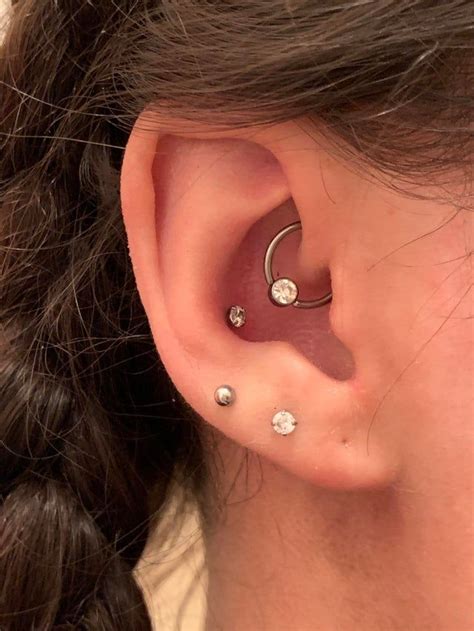 Love The Look Of The Daith With The Conch Stud Earings Piercings