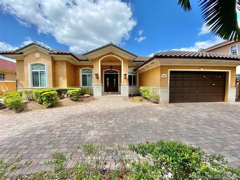 Miami Lakes Fl Real Estate Miami Lakes Homes For Sale ®