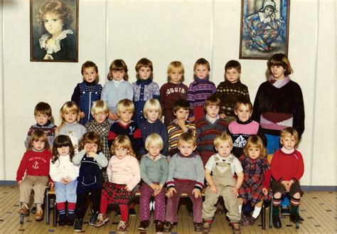 Photo De Classe Maternelles Petites Et Moyennes Sections De 1983 Ecole