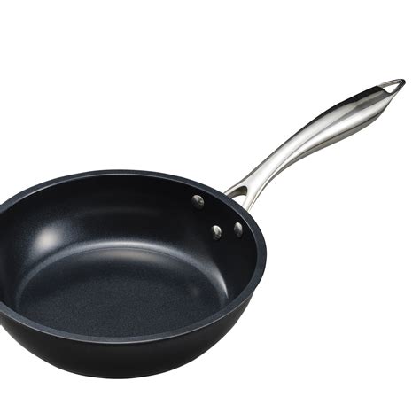 Kyocera ceramic knives and peelers have many advantages over traditional steel cutlery. KYOCERA > safe ceramic nonstick fry pans wok cookware