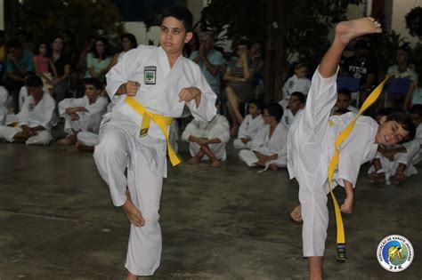 Exame De Faixa Do Projeto Karate Na Comunidade Askaja Associação De Karate Jaguaribe