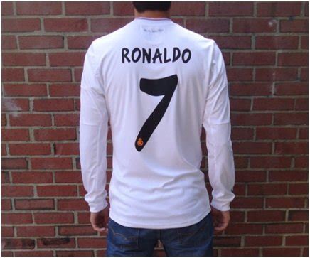 Review: Real Madrid Long Sleeve home jersey 2013/14 – IDFD blog