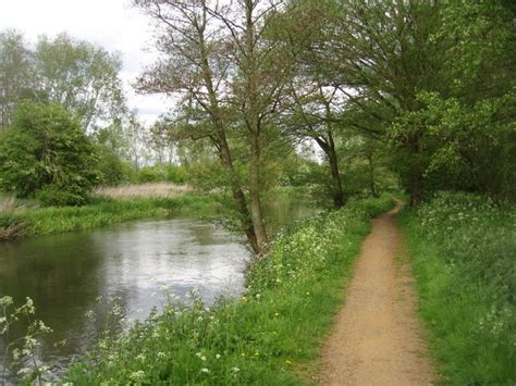 Path Along The River Kennet © Mr Ignavy Cc By Sa20 Geograph