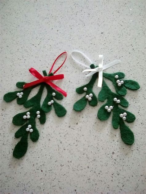 Mistletoe Decoration Crafts Holiday Decor Novelty Christmas