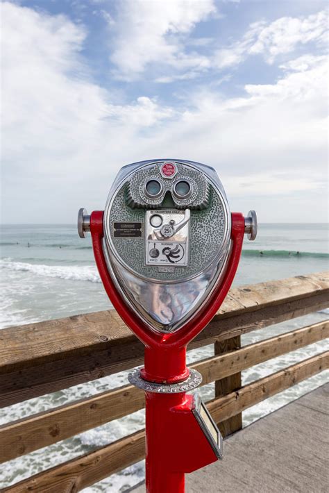 Scenic Lookout Binoculars In Los Angeles