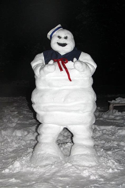 These 30 Crazy Snowman Ideas Would Make Calvin And Hobbes Proud Funny