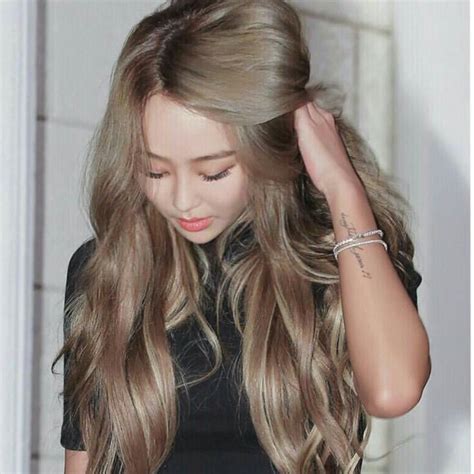 Hyolyn Hair Color For Tan Skin Blonde Hair Korean Hair Color