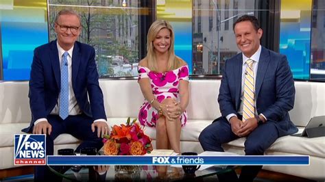 Ainsley Earhardt In New Elle Interview The Left Wants To Destroy Fox News