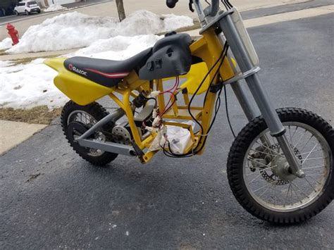 It is not as dangerous for kids as with a gas powered vehicle, because there's no risk of catching fire. Razor MX650 / 500 electric dirt bike for Sale in McHenry ...