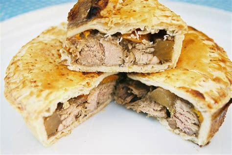 Steak and kidney is what i think of whenever pie is mentioned. 9" Steak & Kidney Pie