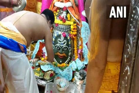 Diwali Celebrations Begin In Ujjains Mahakaleswar Temple