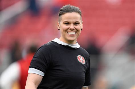 Katie Sowers Of The San Francisco Ers Is The First Openly Gay Nfl Coach Outsports