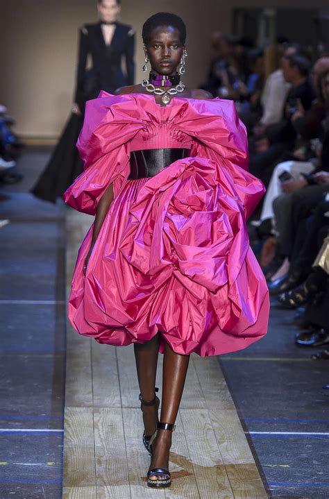Alexander Mcqueen Fall 2019 Collection We Adore Fab Five Lifestyle