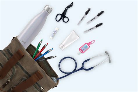 The Essential Items Nurses Keep In Their Nursing Bags Boardvitals Blog