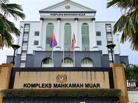 Prédio do governo, tribunal e edifício. Ruang Legar Kompleks Mahkamah Muar Cantik Berinformasi ...