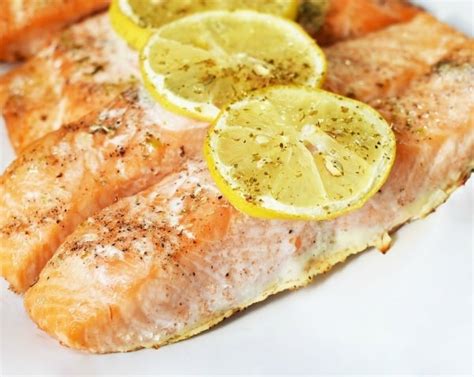Oven Baked Lemon Herb Salmon Recipe