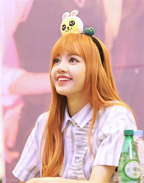 Get Ready For A Cute Overload With These Lisa Cute Photos Blackpink Download Now