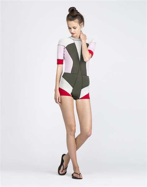 Cynthia Rowley Short Sleeve Color Block Wetsuit Catsuits