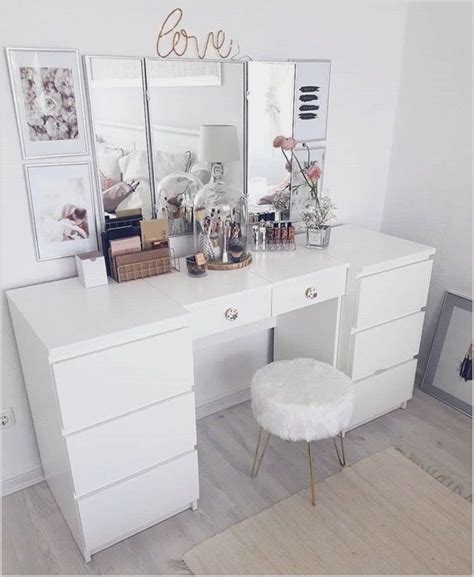 Shop bedroom vanity tables online at cymax. Modern Bedroom White Vanity in 2020 | Bedroom makeup ...
