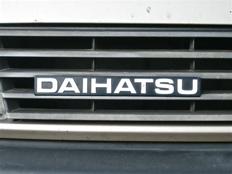 Daihatsu Front Emblem Seen On The Grille Of A Daihats Flickr