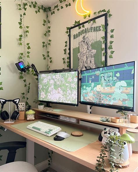 Green Aesthetic Cozy Gaming Setup🌱🪴 White Desk Setup Gaming Room