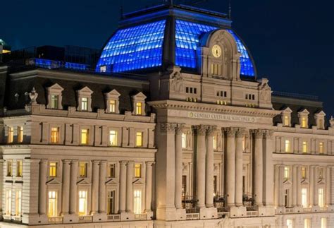 El Centro Cultural Kirchner Inicia Su Andadura Envuelto En La Polémica