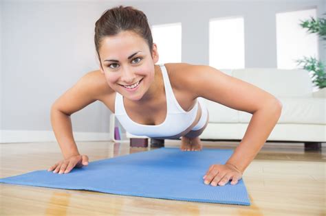 20 Minute Indoor Circuit Workout Popsugar Fitness