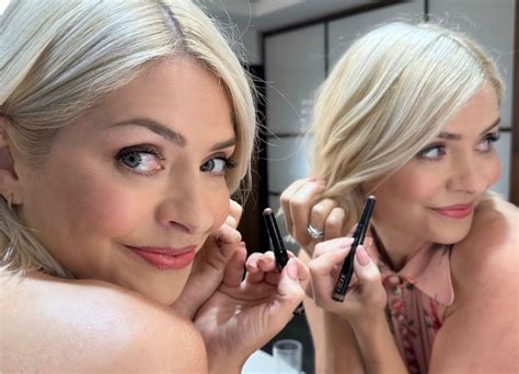 Holly Willoughby S Lip And Cheek Colour Is Really Fresh